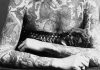 Самые жуткие ритуалы: 8 испытаний, которым до сих пор подвергаются женщины