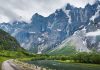 Стена Троллей: одна из самых опасных и захватывающих вершин для восхождения