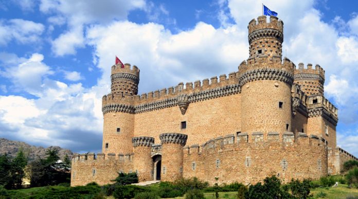 Замки Испании: 15 самых интересных древних сооружений